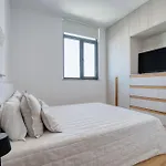 Prestige 504 2 Bed *