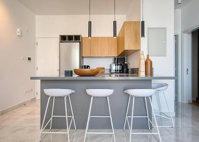 Prestige 504 2 Bed * بافوس