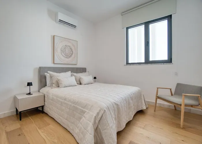 Prestige 504 2 Bed *